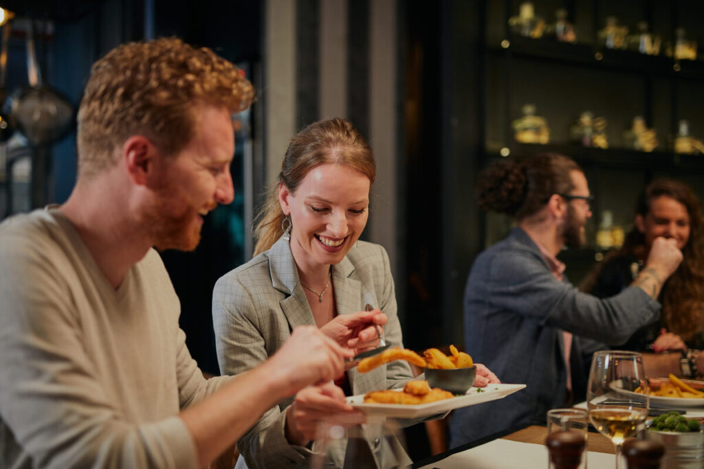 A Foodie’s Guide to Sunset Ridge: Mason City’s Tastiest Neighborhood